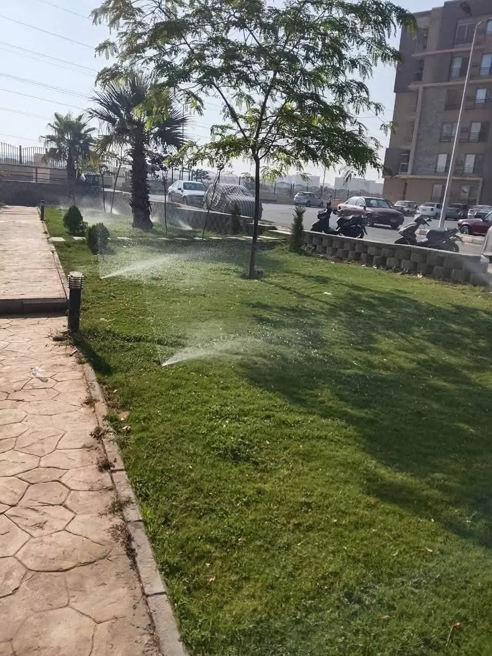 وزيرة الإسكان تتابع موقف عدد من المشروعات بمدينة 15 مايو