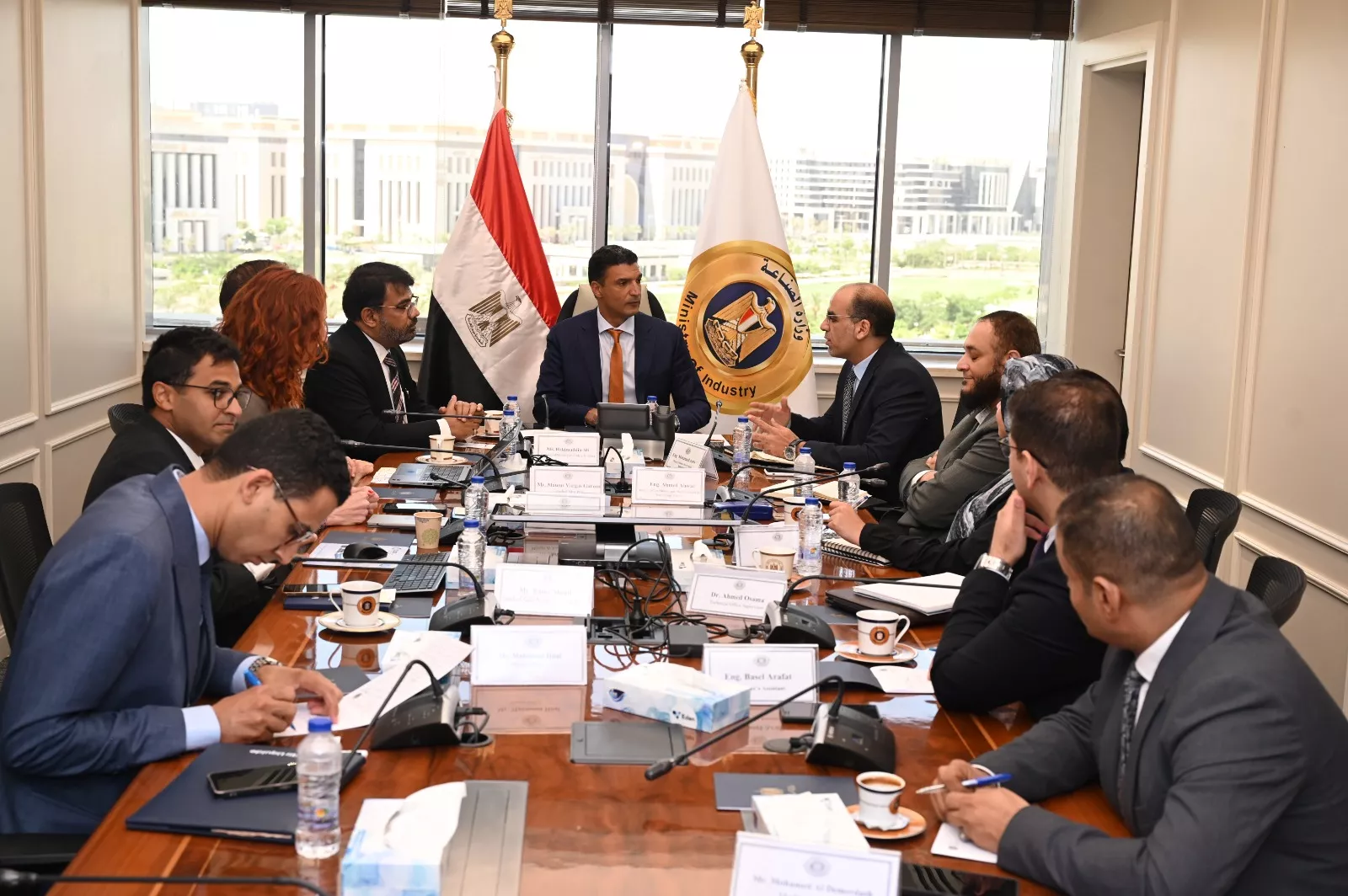 وزير الصناعة يجتمع مع ممثلي شركة RHI Magnesita النمساوية
