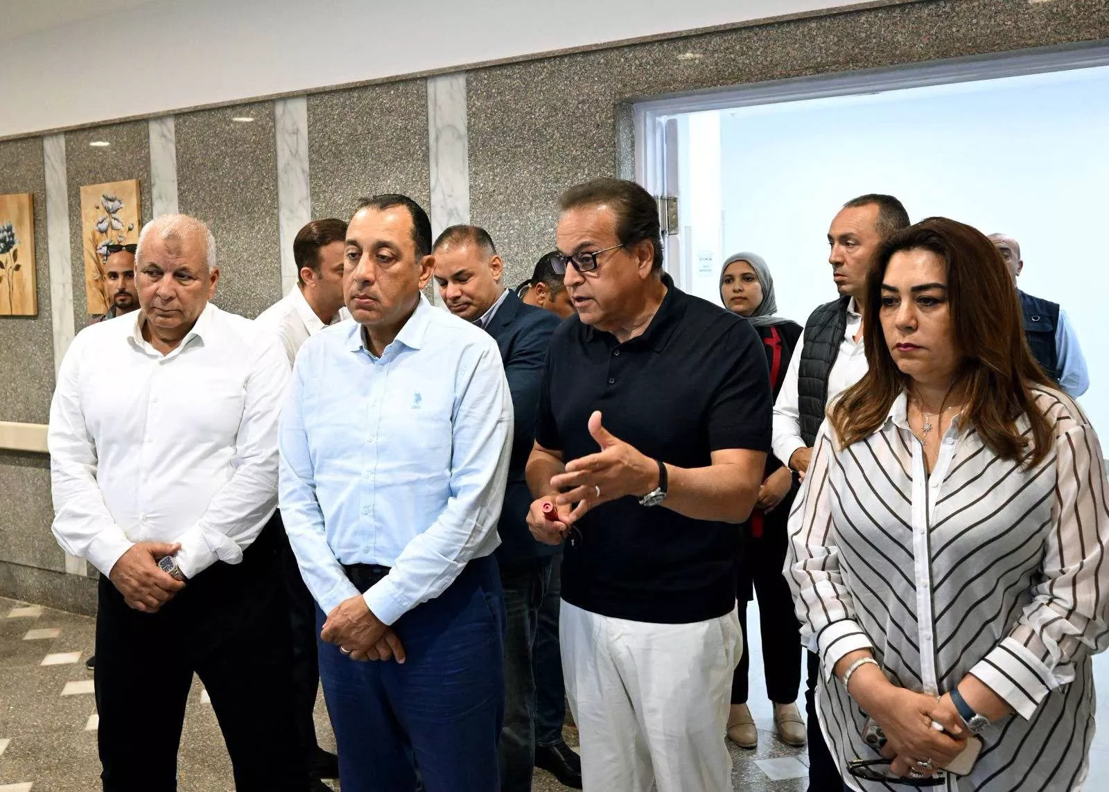 رئيس الوزراء يتفقد أعمال تطوير ورفع كفاءة مستشفى رأس الحكمة 