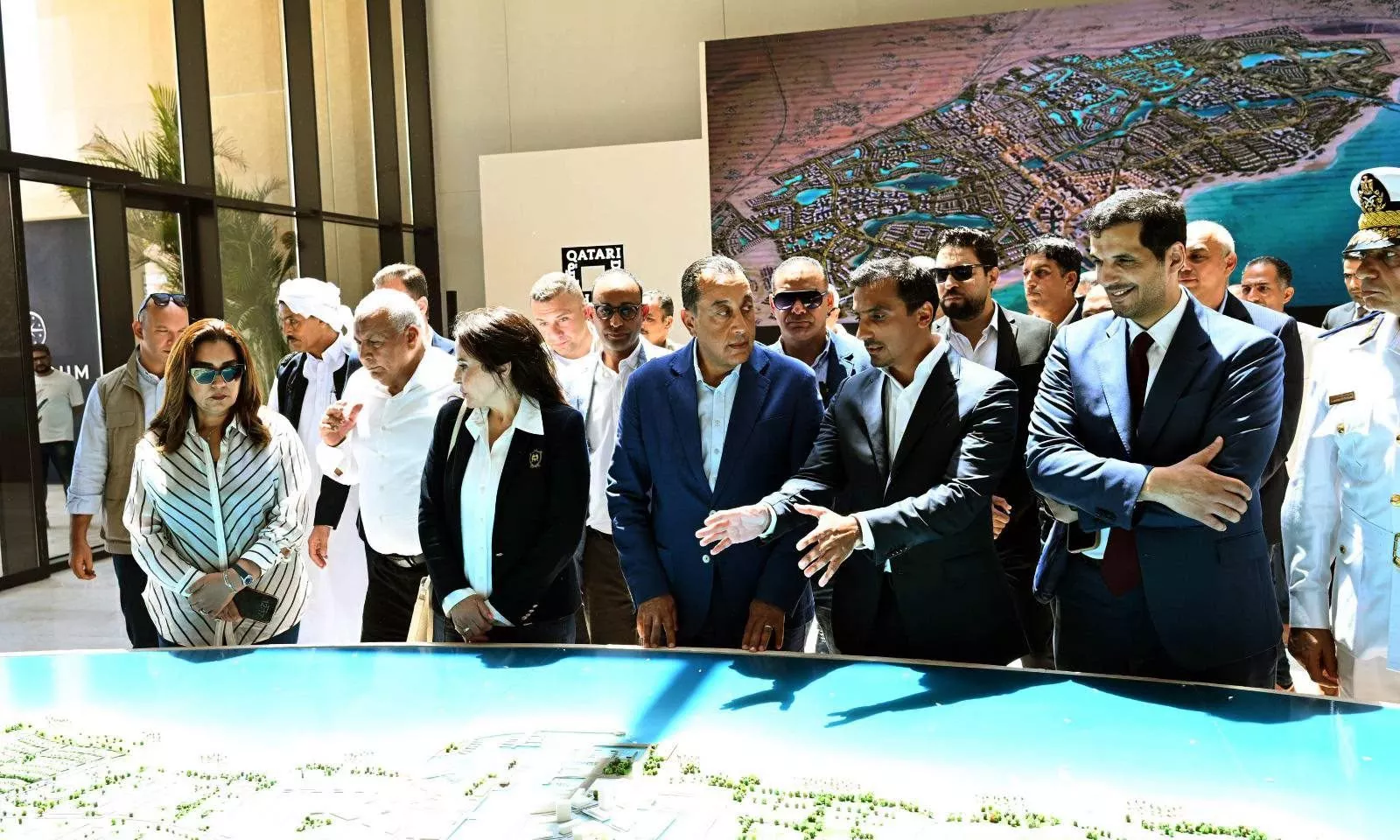 رئيس الوزراء يشهد فعاليات إطلاق شركة الديار القطرية 