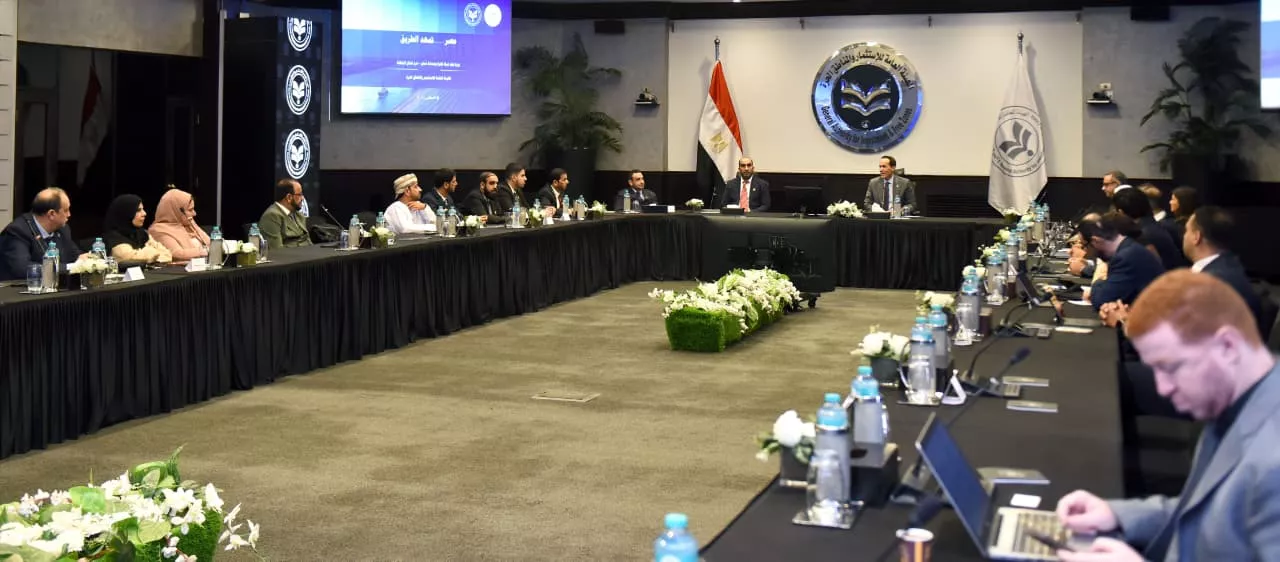 بحث فرص التعاون الاستثماري بين مصر وعمان