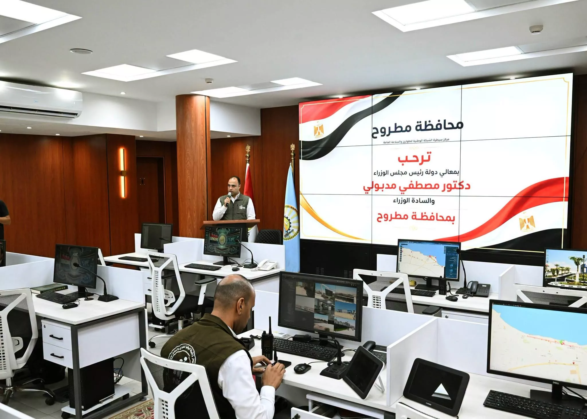 مدبولي يتابع منظومة الطوارئ ومشروعات التنمية في مطروح