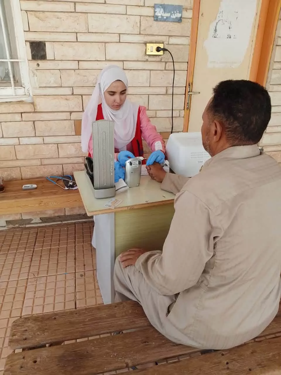 حملة 100 يوم صحة تقدم نحو 11 مليون خدمة طبية مجانية