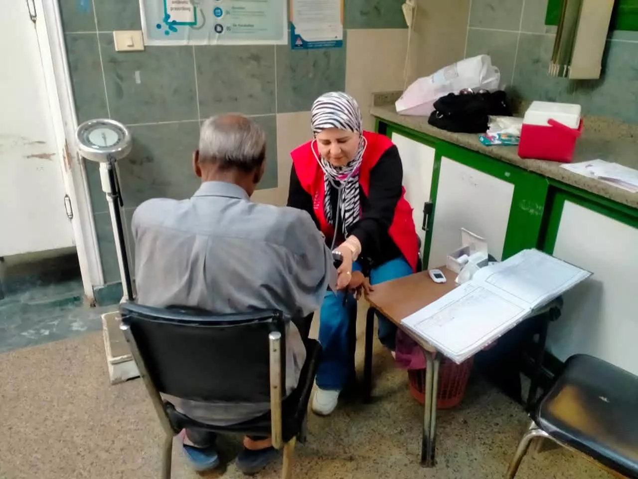حملة 100 يوم صحة تقدم نحو 11 مليون خدمة طبية مجانية