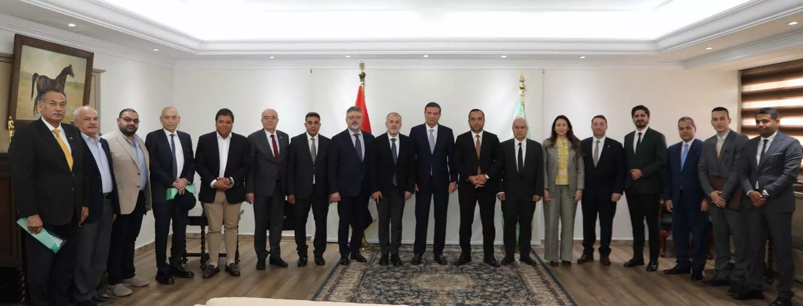 وزير الزراعة يلتقي وفداً من رجال الأعمال الأتراك