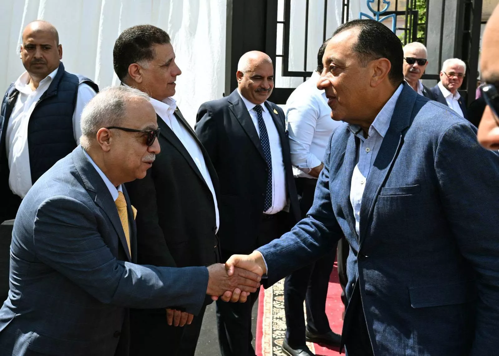 مدبولي يفتتح ويتفقد عددا من المشروعات الخدمية والتنموية بالغربية