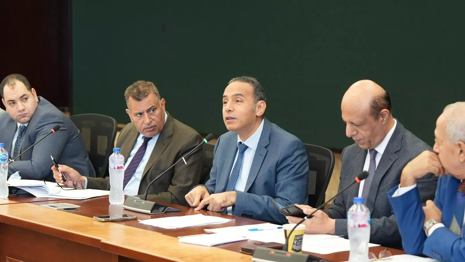 اللجنة التنسيقية بين الرقابة المالية والبورصة ومصلحة الضرائب
