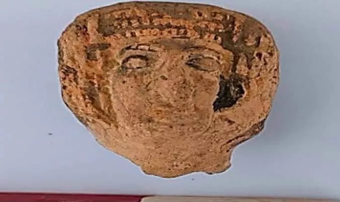 الكشف عن ثلاث مقابر مختلفة بالواحات البحرية