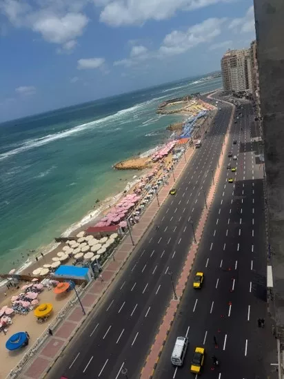 مشروعات الطرق والمحاور والكباري بمحافظتي الإسكندرية وكفر الشيخ