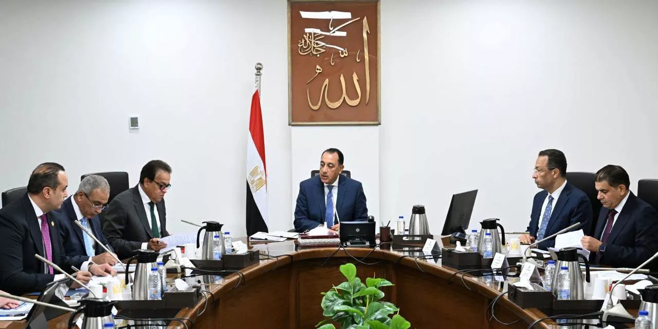 مدبولي يتابع مستجدات ميكنة منظومة التأمين الصحي