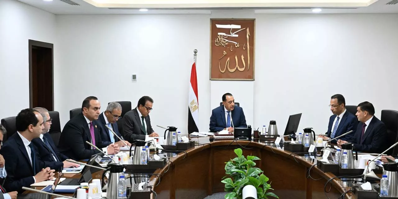 مدبولي يتابع مستجدات ميكنة منظومة التأمين الصحي