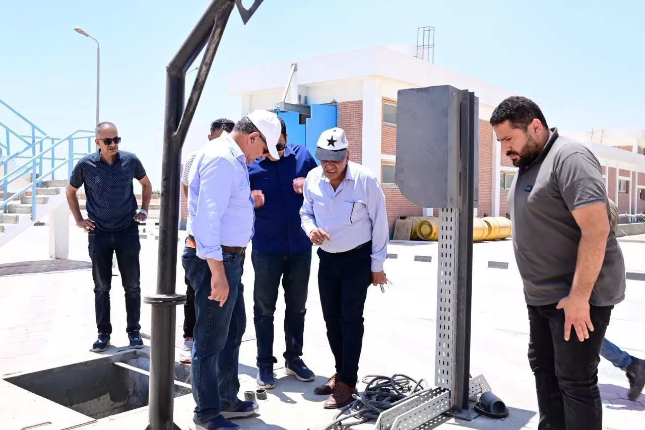 وزيرة الإسكان تتابع مشروعات مياه الشرب والصرف بحياة كريمة