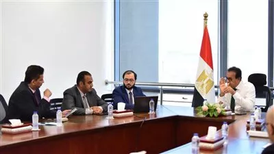 وزير «الصحة» يبحث مقترح شراكة لإدارة وتشغيل مركز المعايرة والاختبار بمعهد ناصر