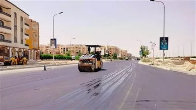 وزيرة «الإسكان» تتابع موقف تنفيذ مشروعات الطرق والمرافق بالمدن الجديدة