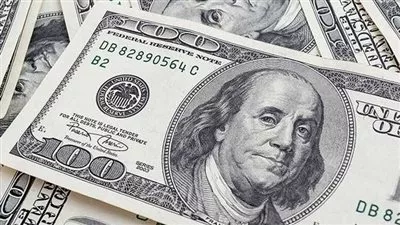 تراجع سعر الدولار مقابل الجنيه في البنوك المصرية