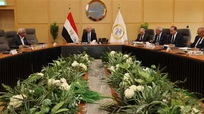 «القابضة للنقل البحري والبري» تستهدف 29.9 مليار جنيه إيرادات خلال 2026-2027