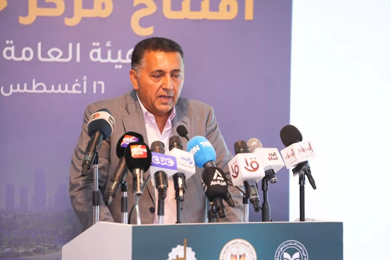 الدكتور حسام الدين عبد الفتاح محافظ القليوبية
