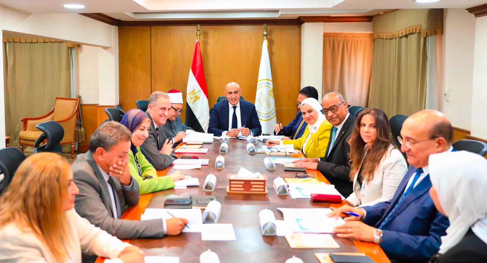 وزير التربية والتعليم يستعرض آليات تطبيق نظام شهادة البكالوريا