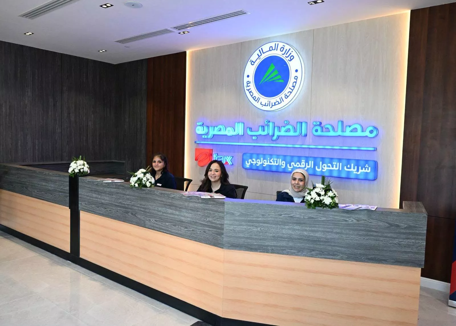 رئيس الوزراء يفتتح مركز الخدمات الضريبية المميزة بالعلمين 