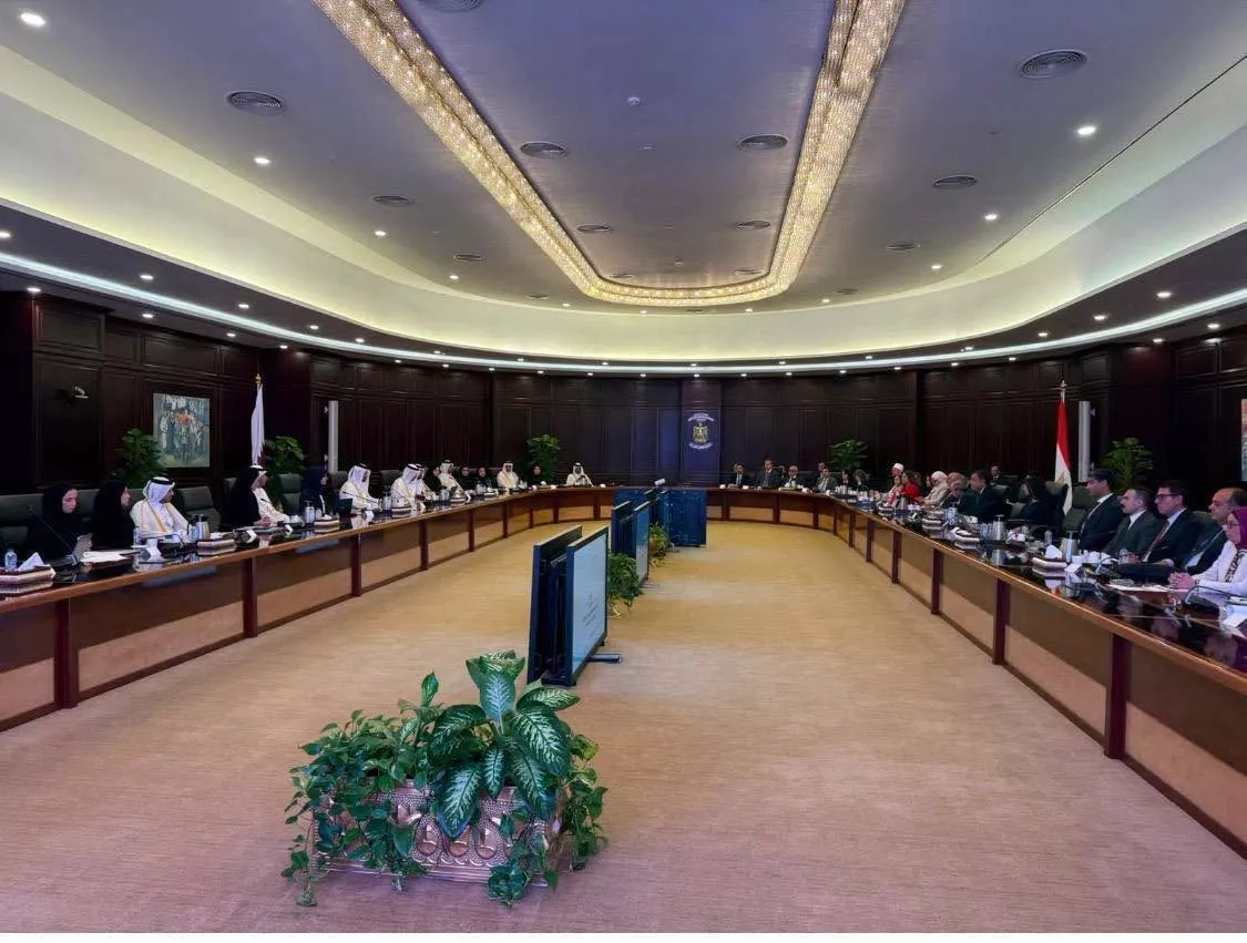 مصر وقطر تبحثان تعزيز التعاون الاقتصادي والاستثماري