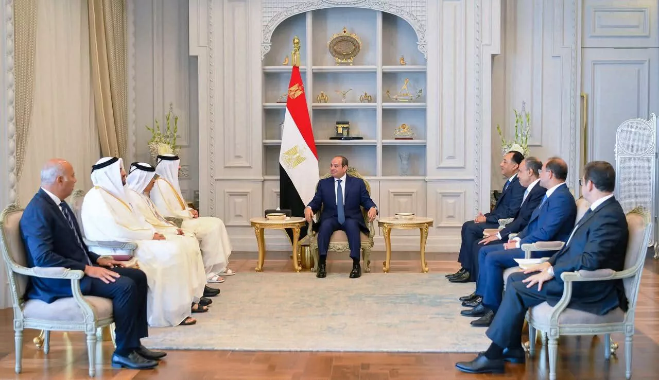 الرئيس السيسي يستقبل رئيس مجلس الوزراء وزير الخارجية بدولة قطر