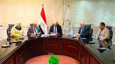 وزير «التعليم» يعتمد نتيجة الدور الثاني للدبلومات الفنية بنسبة نجاح 89.5%