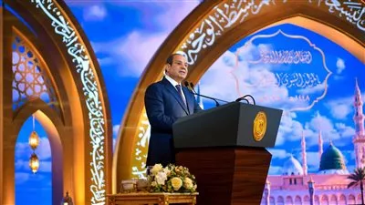 السيسي يوجه الحكومة بتنظيم مؤتمر لعرض إنجازات الدولة خلال أكتوبر المقبل