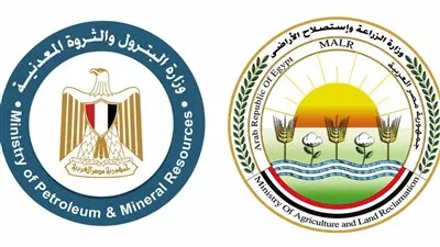 الحكومة تؤكد عدم تقليص حصة الأسمدة المدعمة وانتظام إمدادات الغاز للمصانع