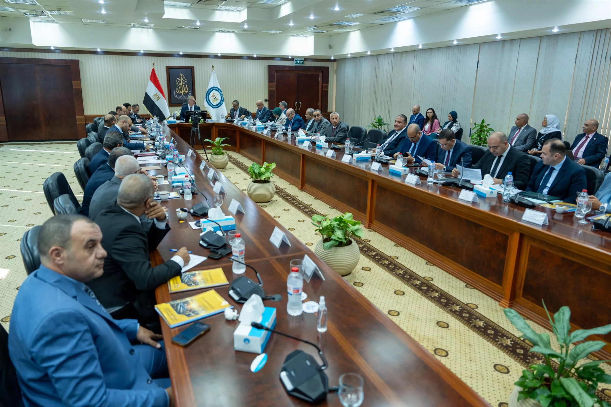 وزير البترول خلال اجتماع الجمعية العامة لشركة السويس لتصنيع البترول
