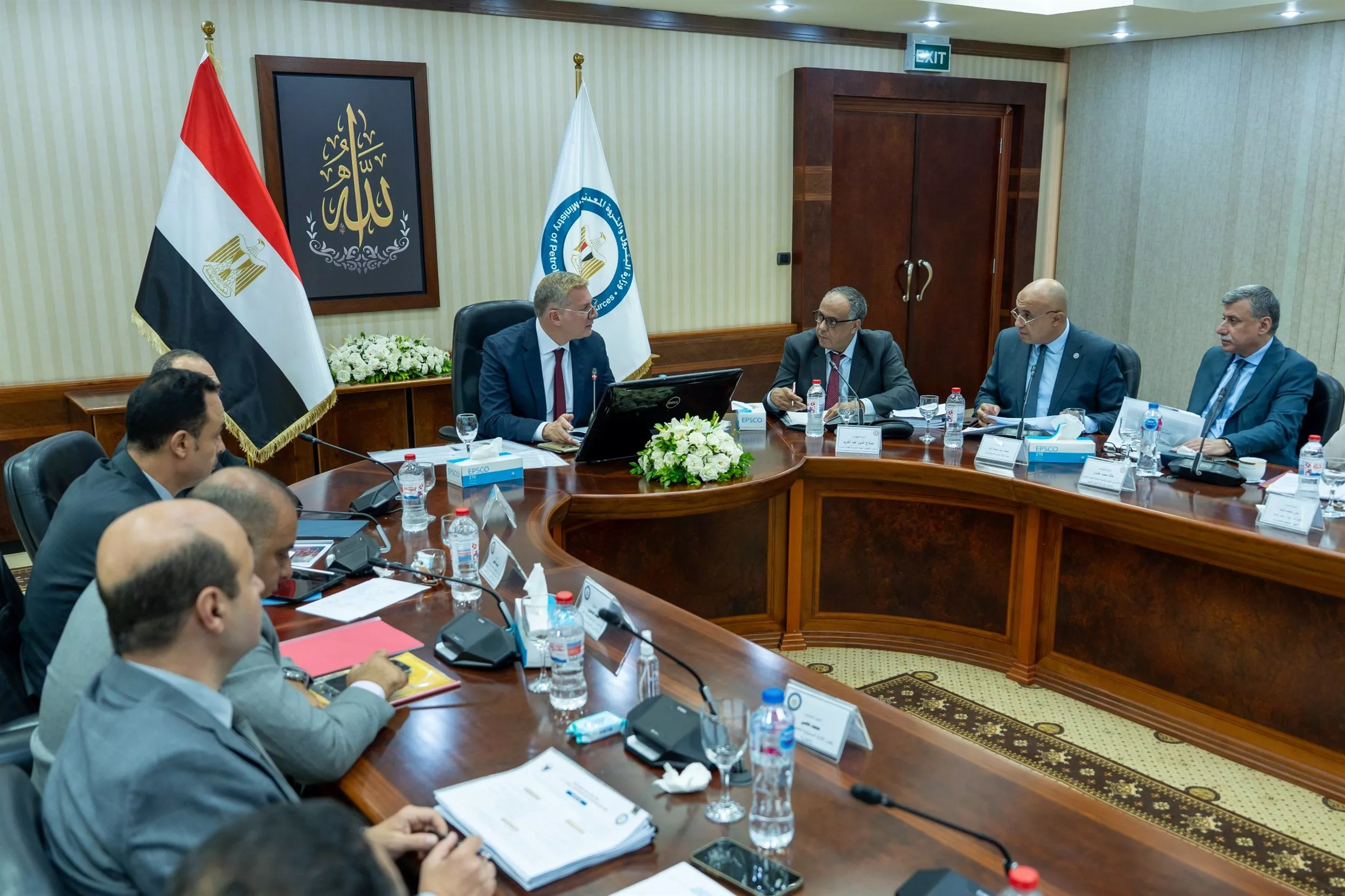 وزير البترول خلال اجتماع الجمعية العامة لشركة السويس لتصنيع البترول