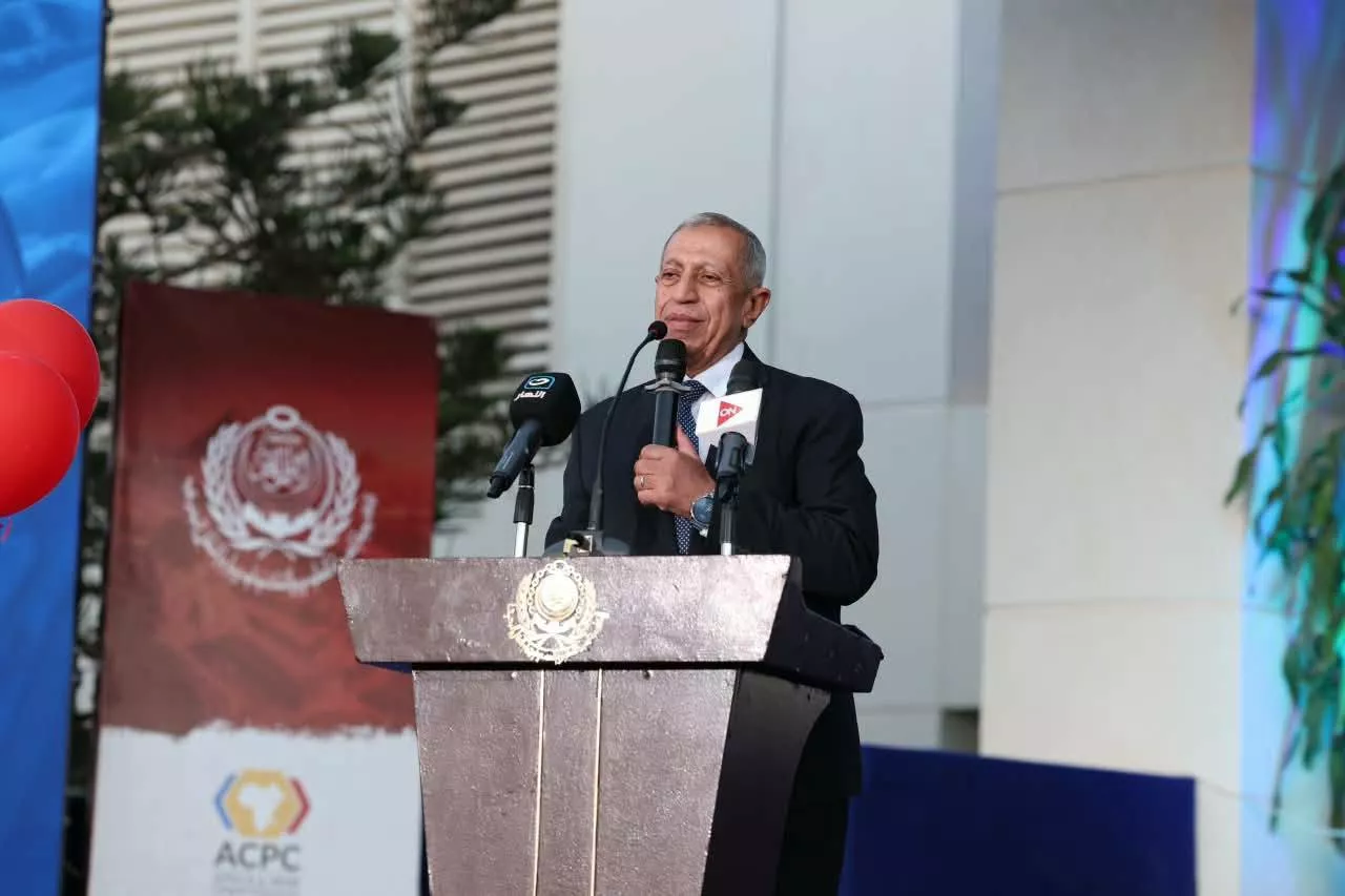 الدكتور إسماعيل عبد الغفار رئيس الأكاديمية العربية للعلوم والتكنولوجيا والنقل البحرى