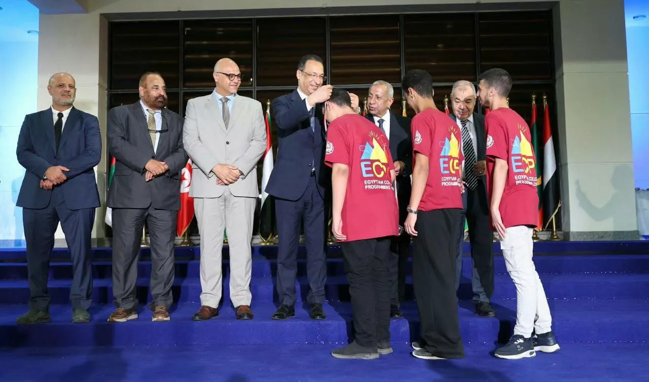 وزير الاتصالات يشهد ختام النسخة 25 للبطولة المصرية للبرمجة لطلاب الجامعات