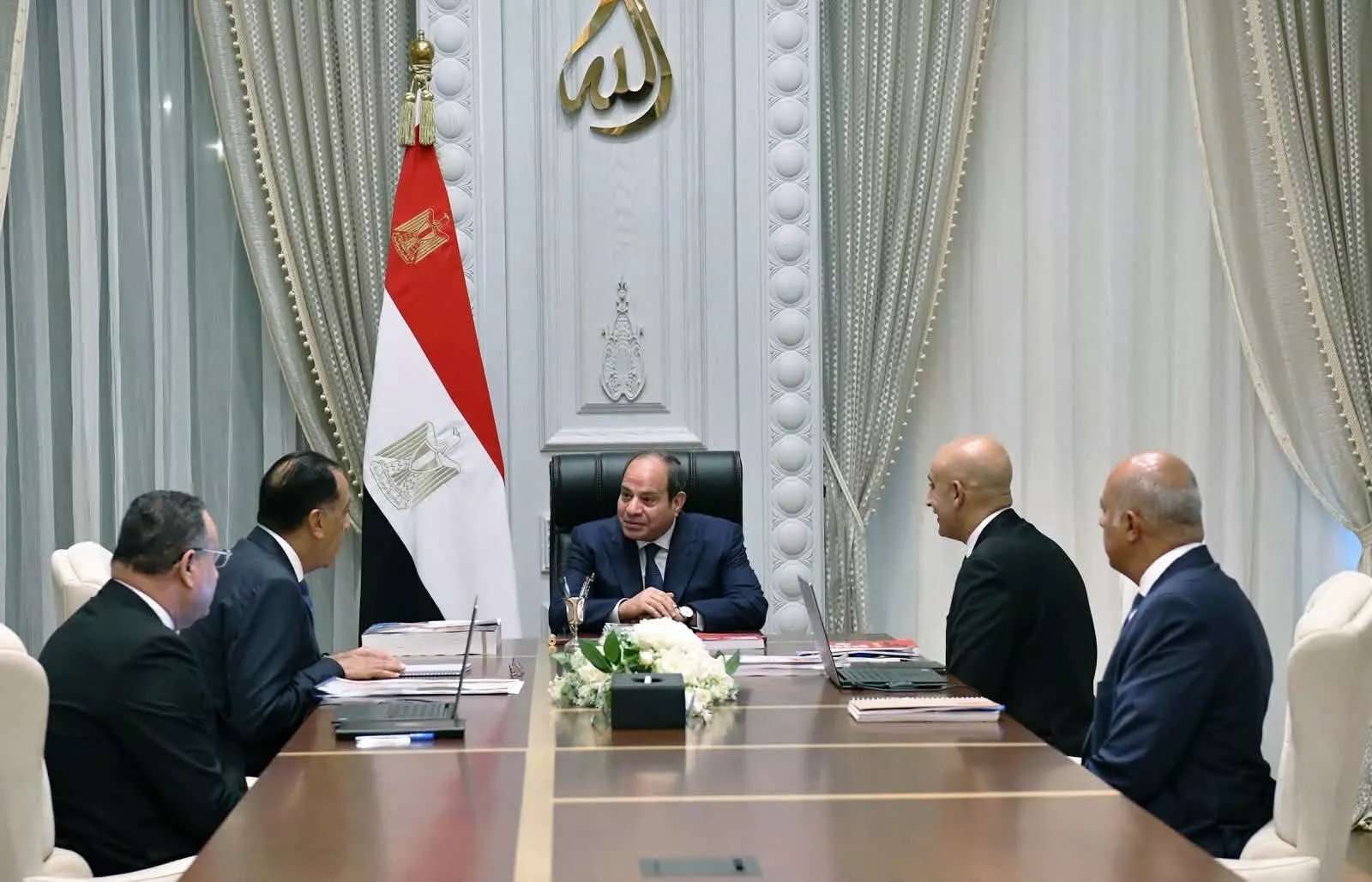 الرئيس السيسي يوجه بتكثيف معارض المستلزمات الدراسية بأسعار مناسبة