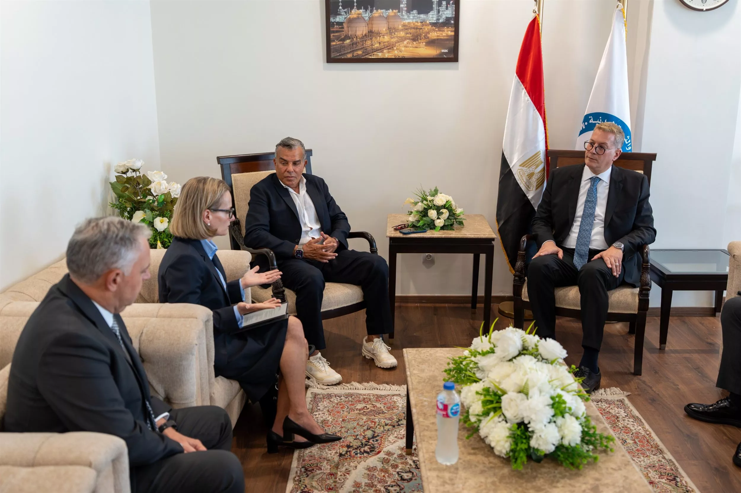 وزير البترول يجتمع مع الرئيس التنفيذي لشركة فيلوكس الأسترالية