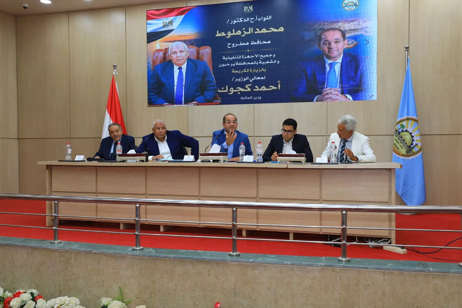 وزير المالية في حوار مفتوح مع رئيس اتحاد الغرف التجارية