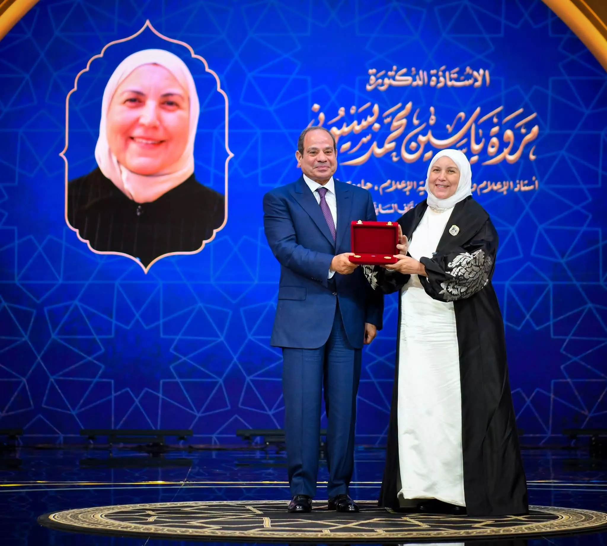 الرئيس السيسي يشهد الاحتفال بذكرى المولد النبوي الشريف