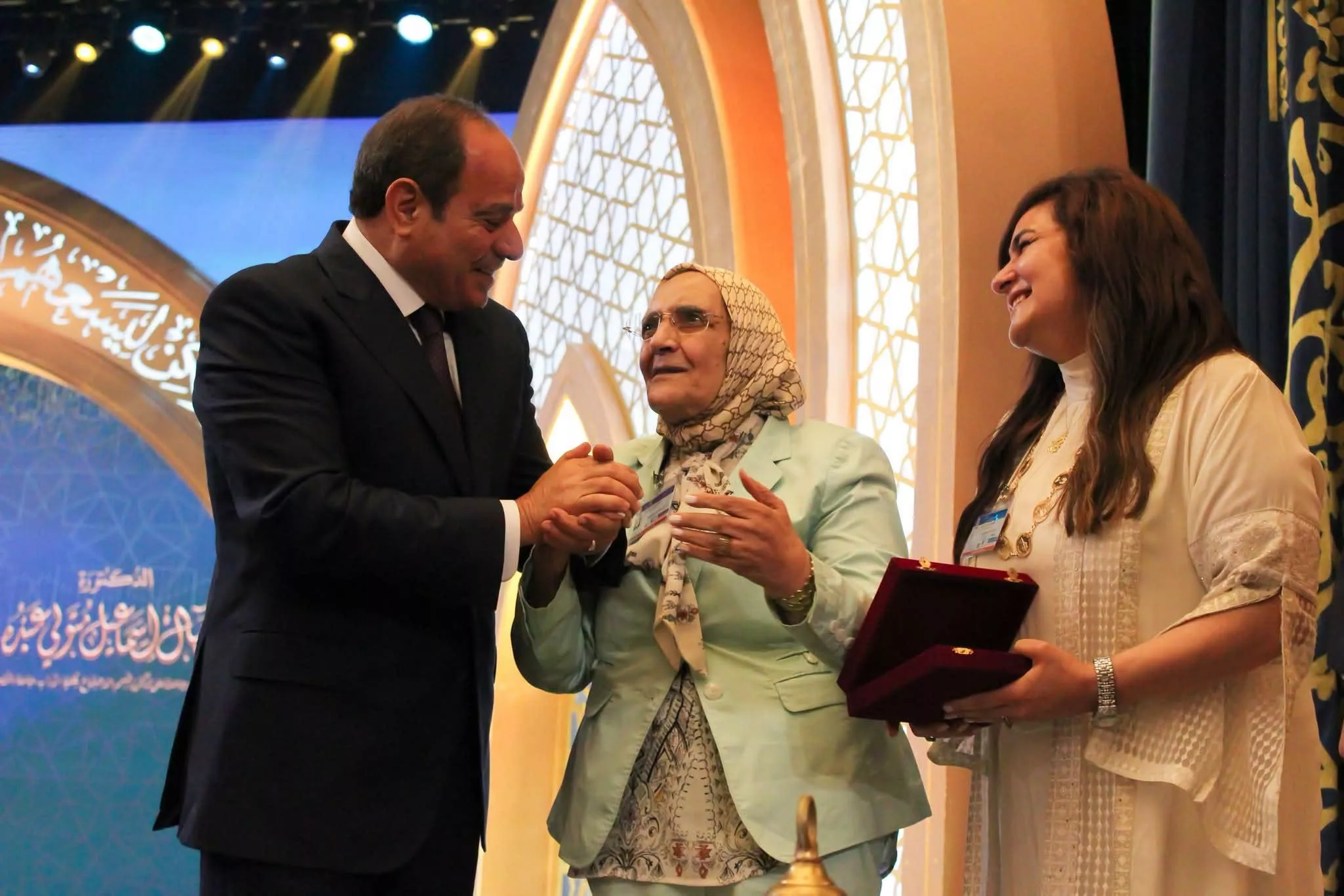 الرئيس السيسي يشهد الاحتفال بذكرى المولد النبوي الشريف