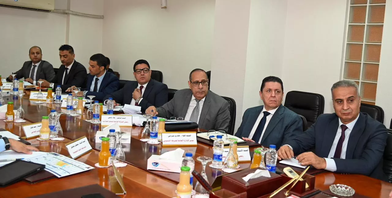 وزير التموين يجتمع مع كافة الجهات التابعة والمعنية بالوزارة