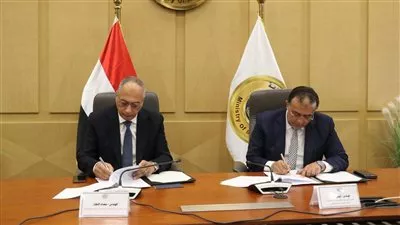 «الرقابة على الصادرات» تتعاون مع «تحديث الصناعة» لتسهيل استيفاء الشركات لمتطلبات التصدير