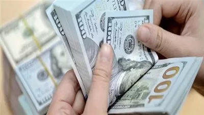 تراجع سعر الدولار مقابل الجنيه في البنوك المصرية