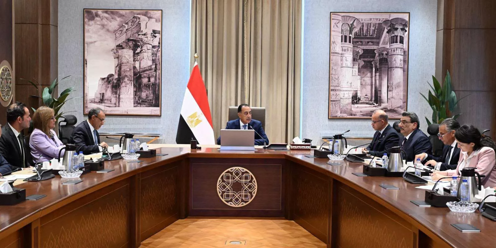 رئيس الوزراء يستعرض الترتيبات النهائية لزيارة الرئيس الصيني