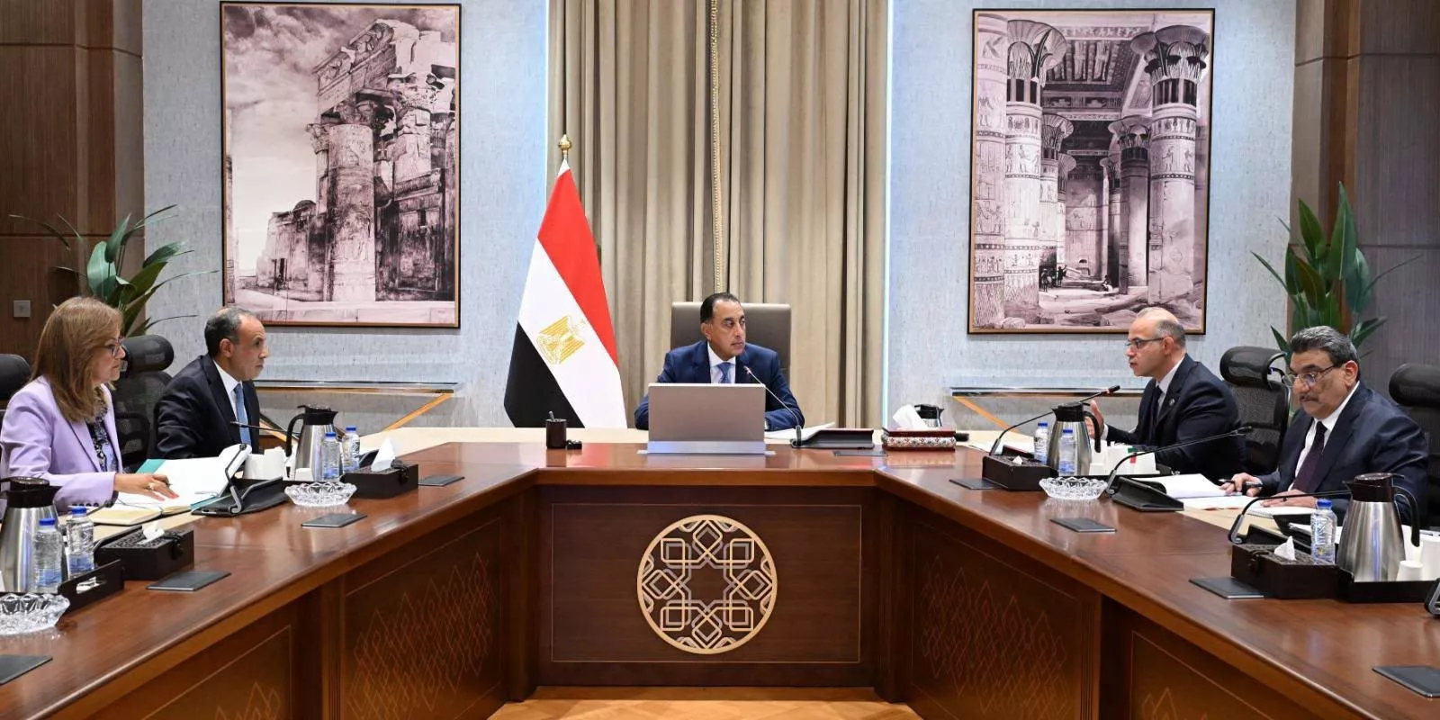 رئيس الوزراء يستعرض الترتيبات النهائية لزيارة الرئيس الصيني