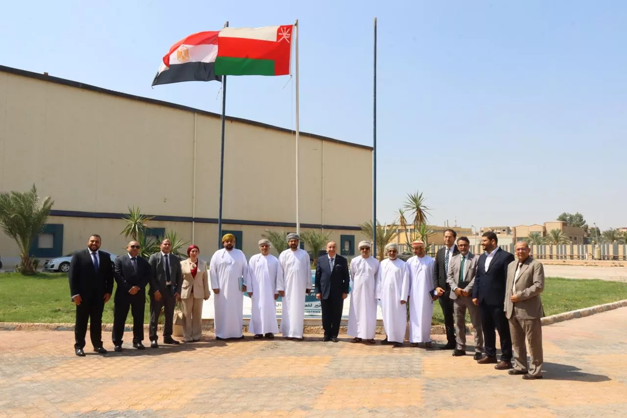 رئيس التنمية الصناعية تستقبل وفداً عُمانياً