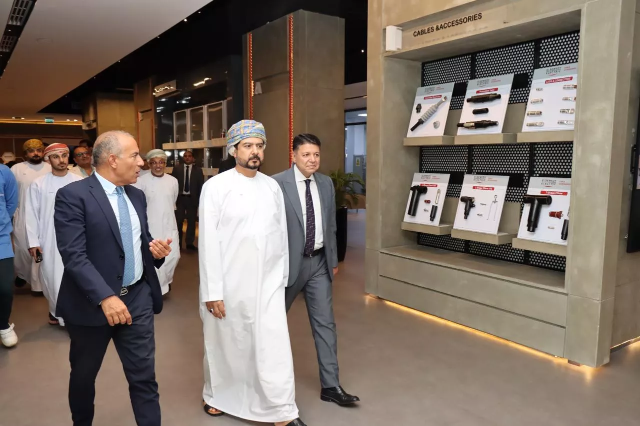 رئيس التنمية الصناعية تستقبل وفداً عُمانياً