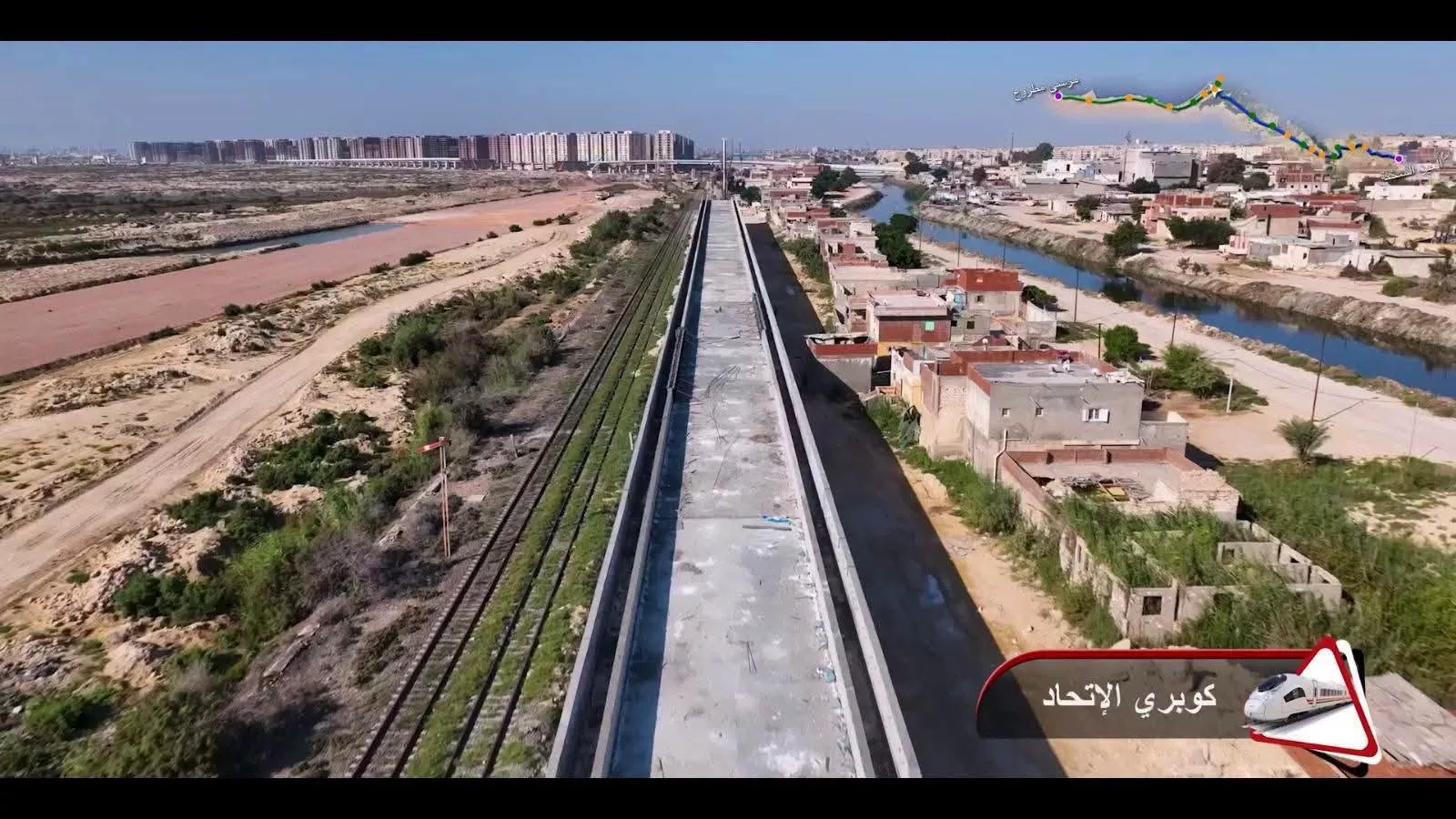 وزير النقل يتفقد الخط الأول من شبكة القطار الكهربائي السريع