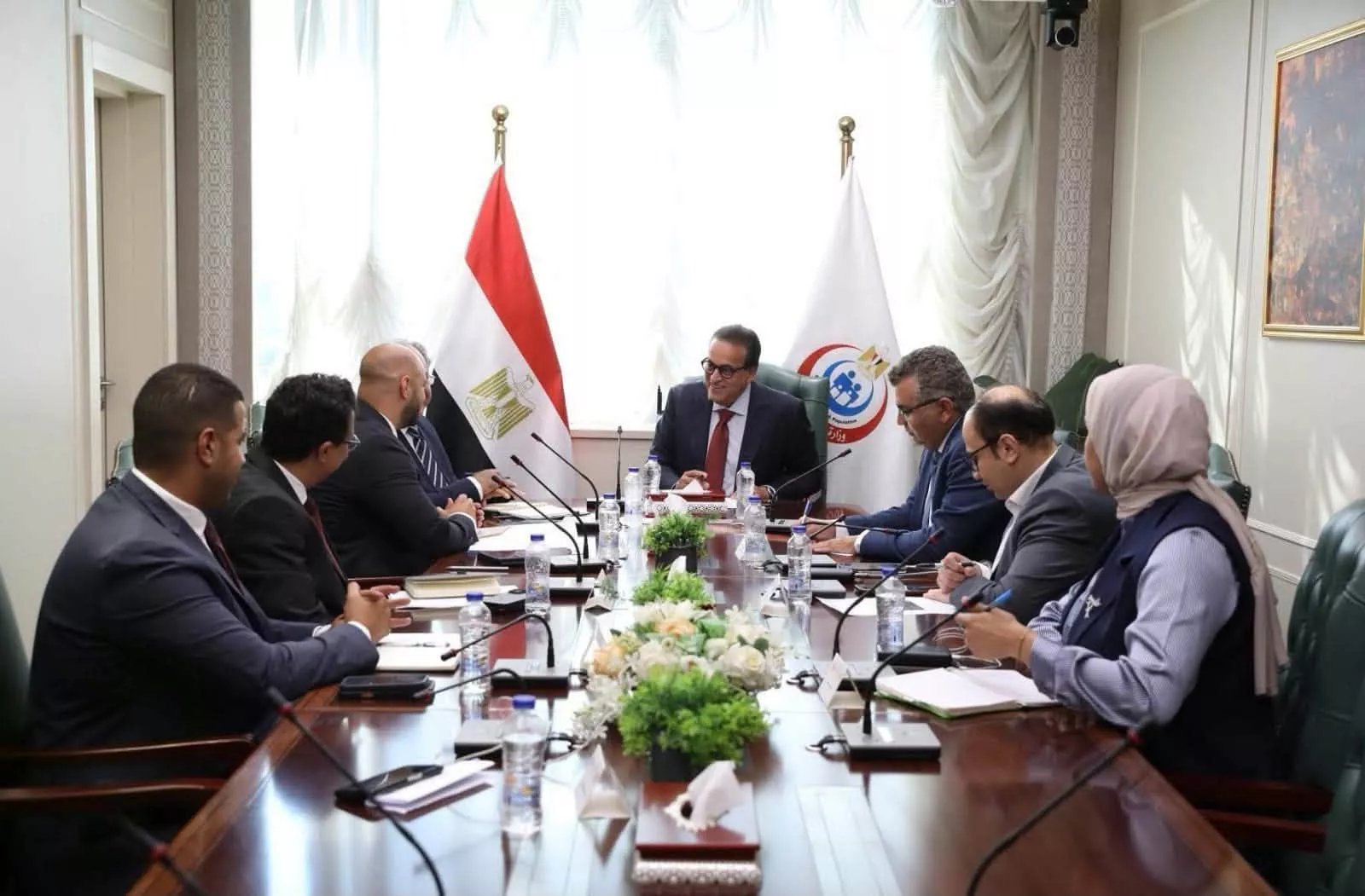 وزير الصحة يجتمع مع وفد فيليبس العالمية