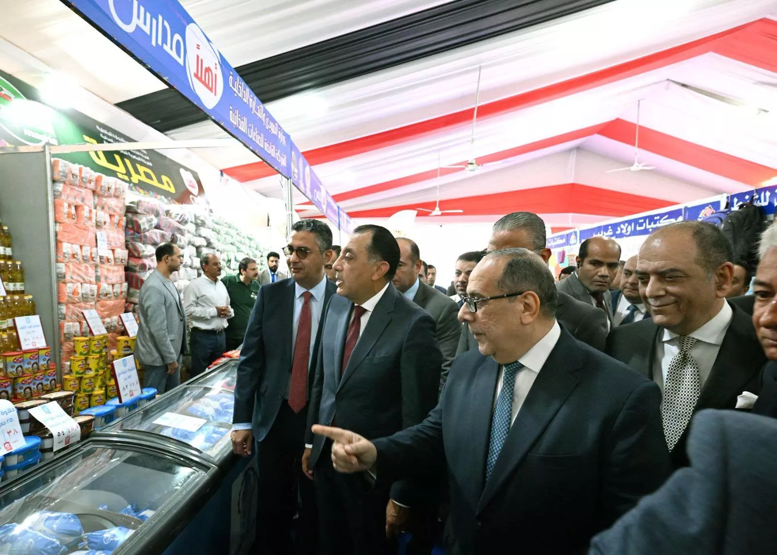 رئيس الوزراء يفتتح المعرض الرئيسي لأهلًا مدارس بمحافظة الجيزة