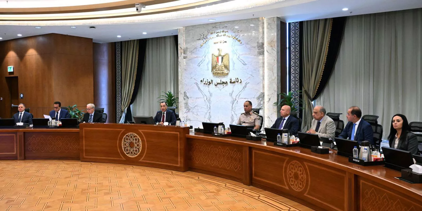 رئيس الوزراء يترأس الاجتماع الأسبوعي للحكومة