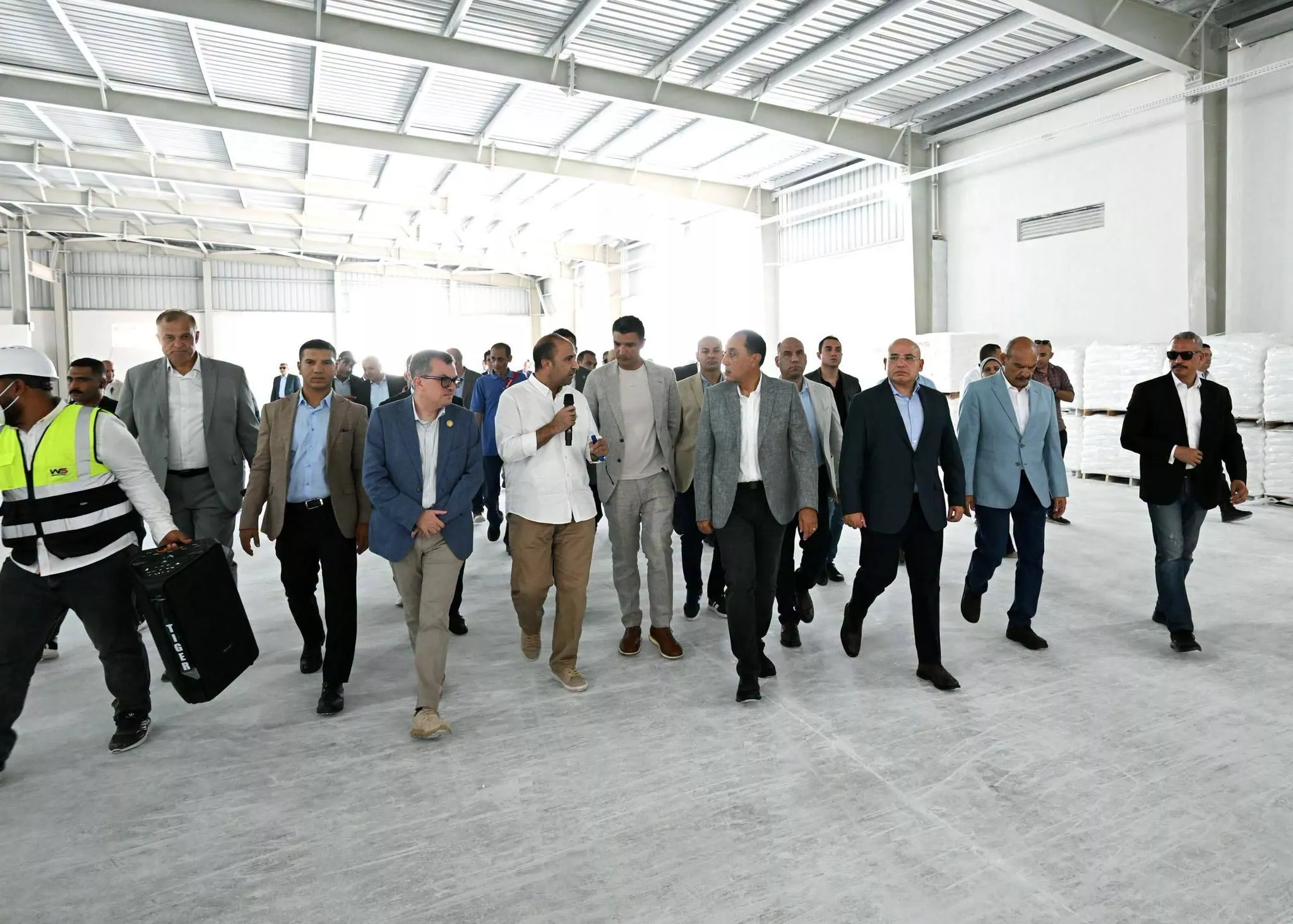رئيس الوزراء يفتتح مصنع وايت ستون إيجيبت للتعدين