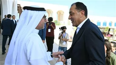 رئيس الوزراء يتفقد مشروعات تنمية مدينة رأس الحكمة الجديدة